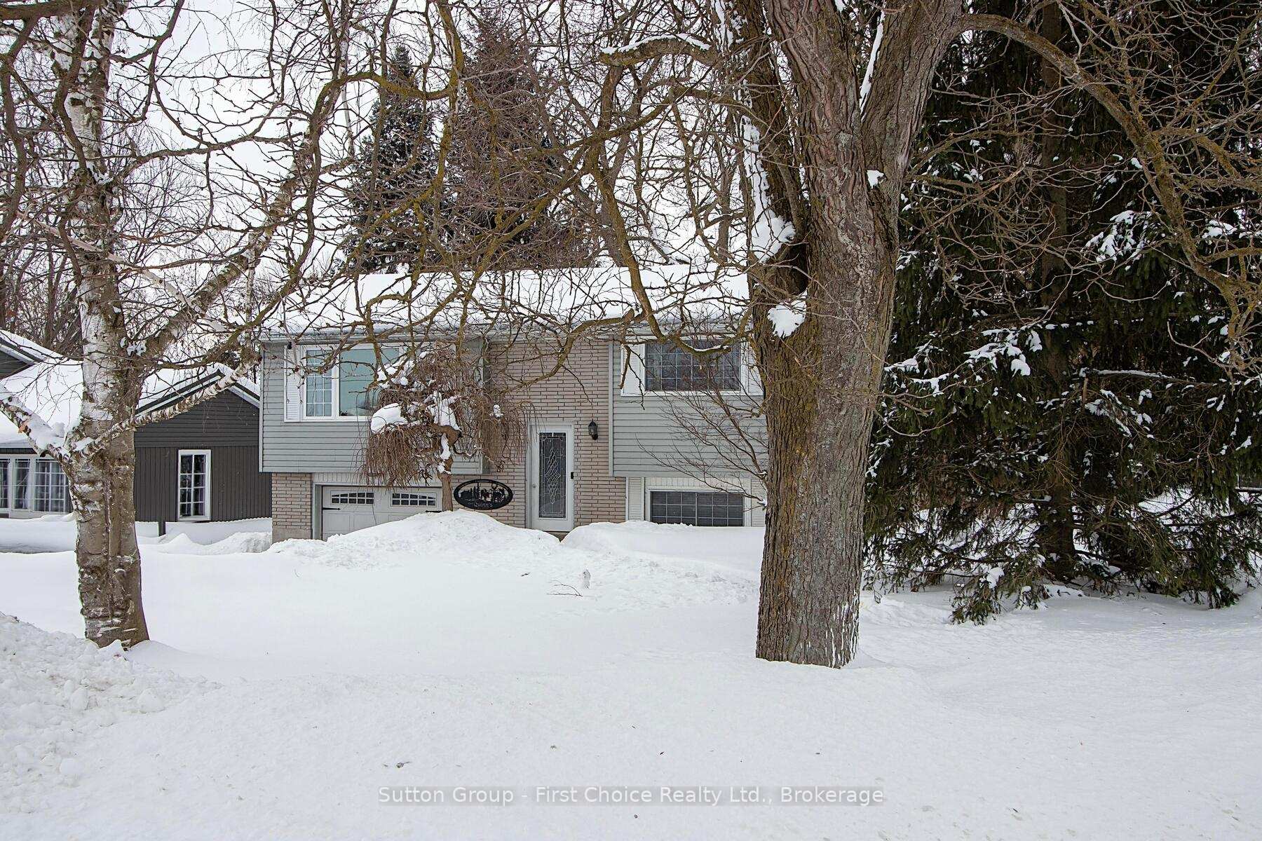Photo 3 of 6077 Frank Street, West Perth, Fullarton — HOMEH
