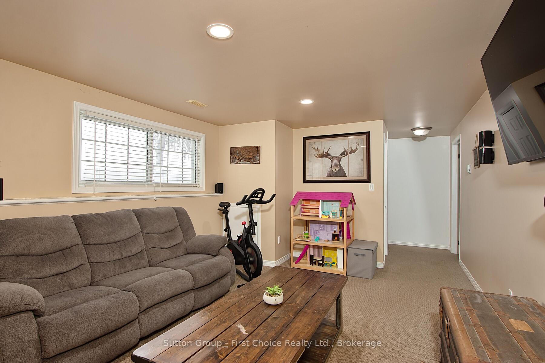 Photo 25 of 6077 Frank Street, West Perth, Fullarton — HOMEH