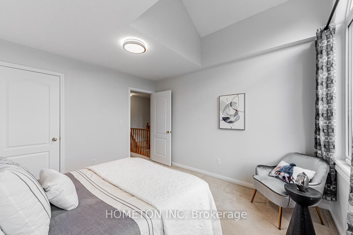 Photo 24 of 30 Sarum Crescent, Markham, Berczy — HOMEH