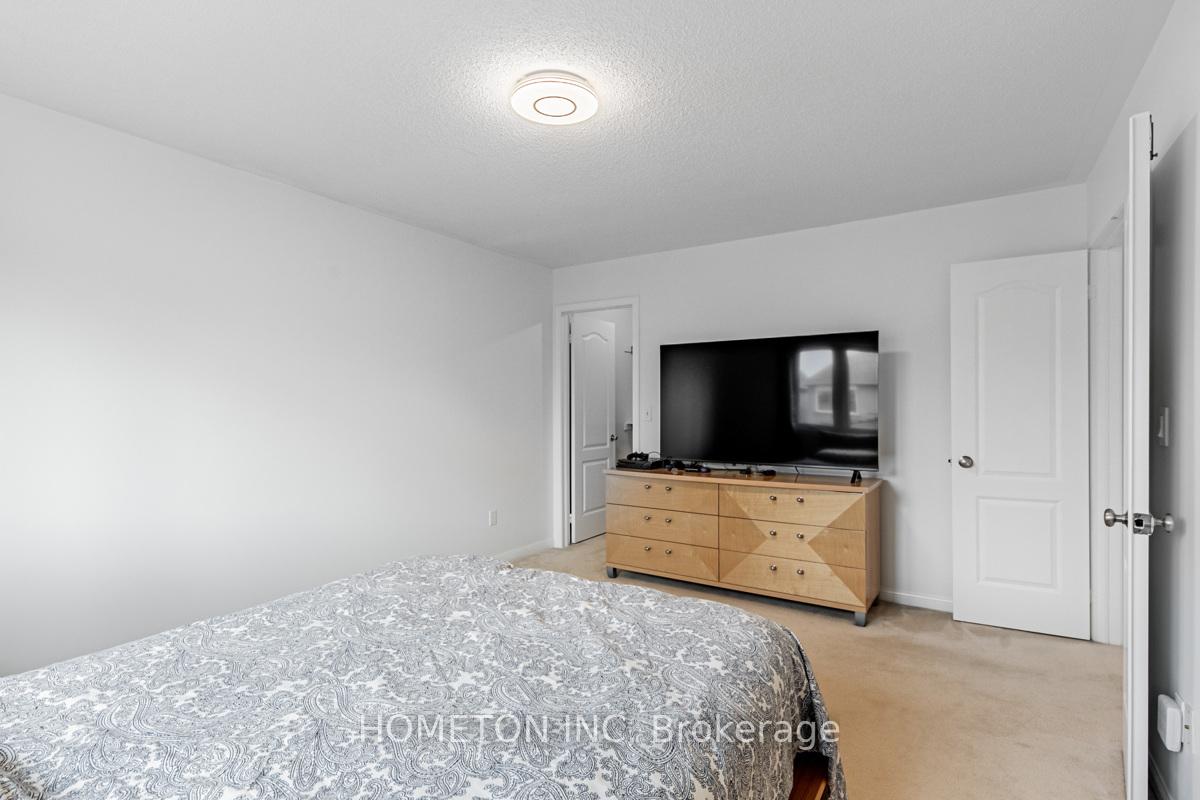 Photo 27 of 30 Sarum Crescent, Markham, Berczy — HOMEH