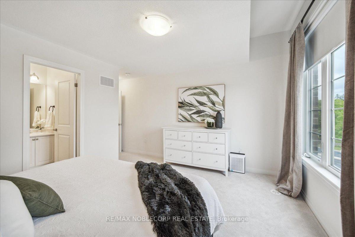 Photo 1 of 53 Carneros Way, Markham, Cedar Grove — HOMEH