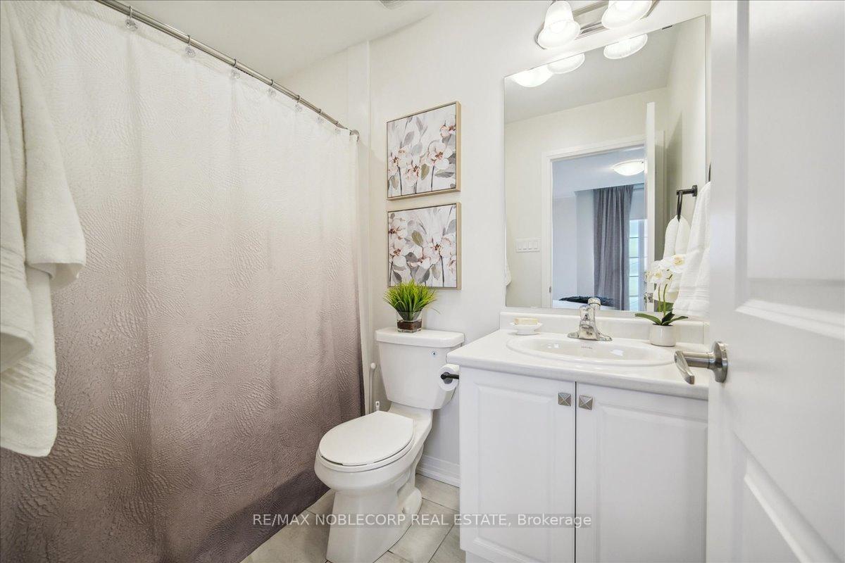 Photo 2 of 53 Carneros Way, Markham, Cedar Grove — HOMEH