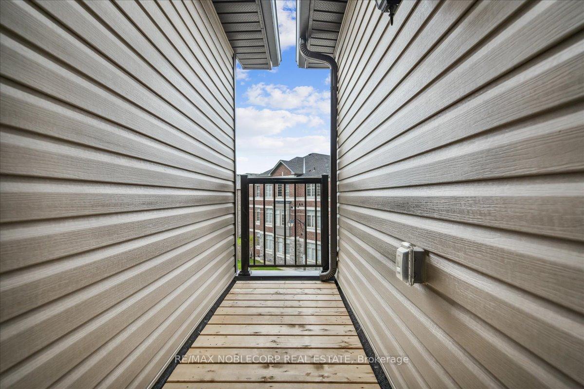 Photo 7 of 53 Carneros Way, Markham, Cedar Grove — HOMEH