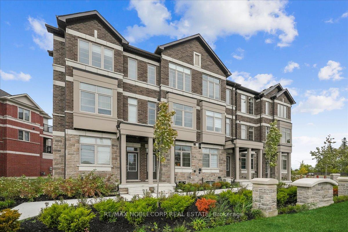 Photo 9 of 53 Carneros Way, Markham, Cedar Grove — HOMEH