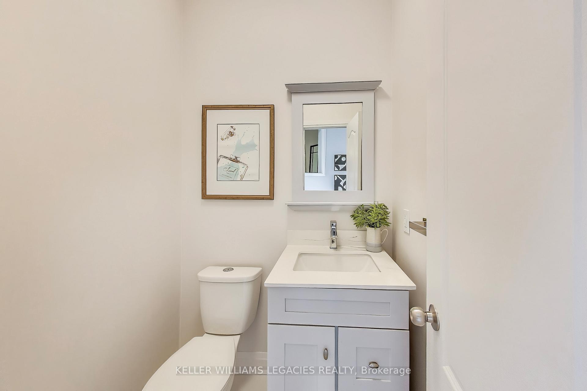 Photo 15 of 12 Tuscana Boulevard, Vaughan, Patterson — HOMEH
