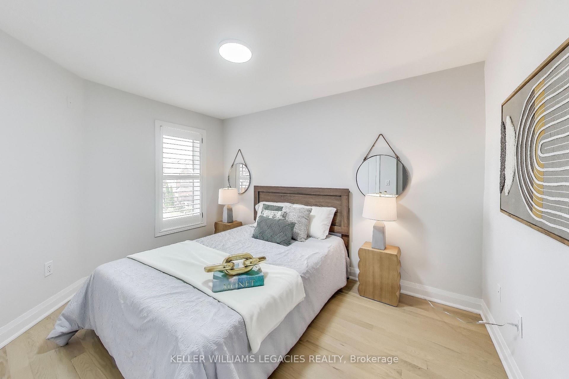 Photo 22 of 12 Tuscana Boulevard, Vaughan, Patterson — HOMEH