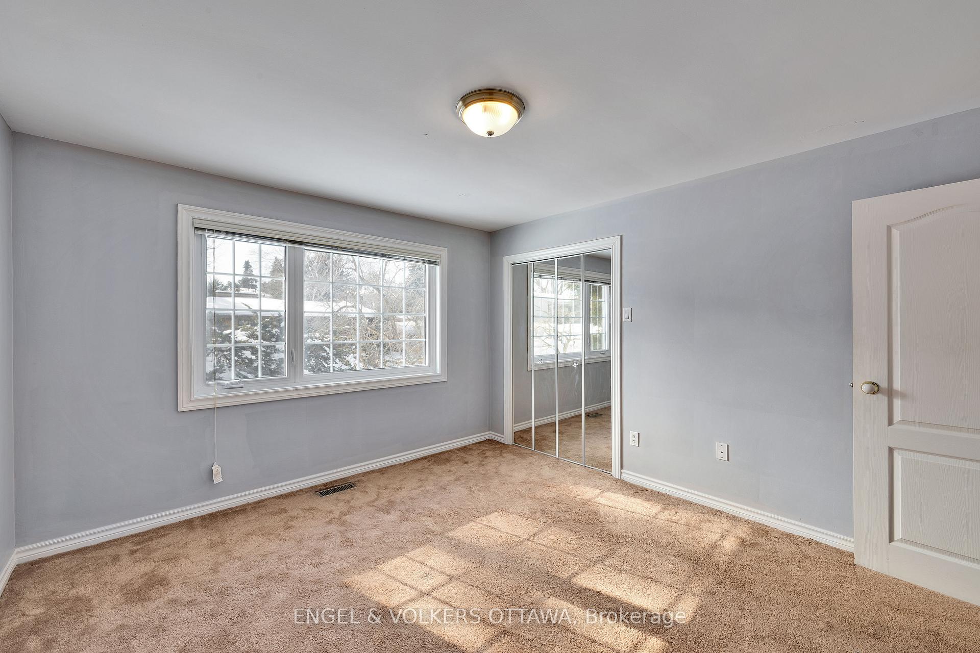 Photo 22 of 2044 Chalmers Road, Ottawa, Faircrest Heights — HOMEH