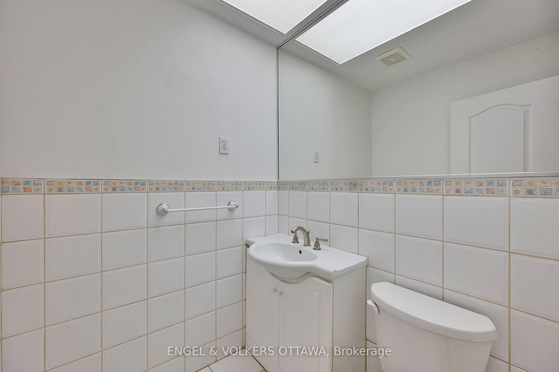 Photo 25 of 2044 Chalmers Road, Ottawa, Faircrest Heights — HOMEH