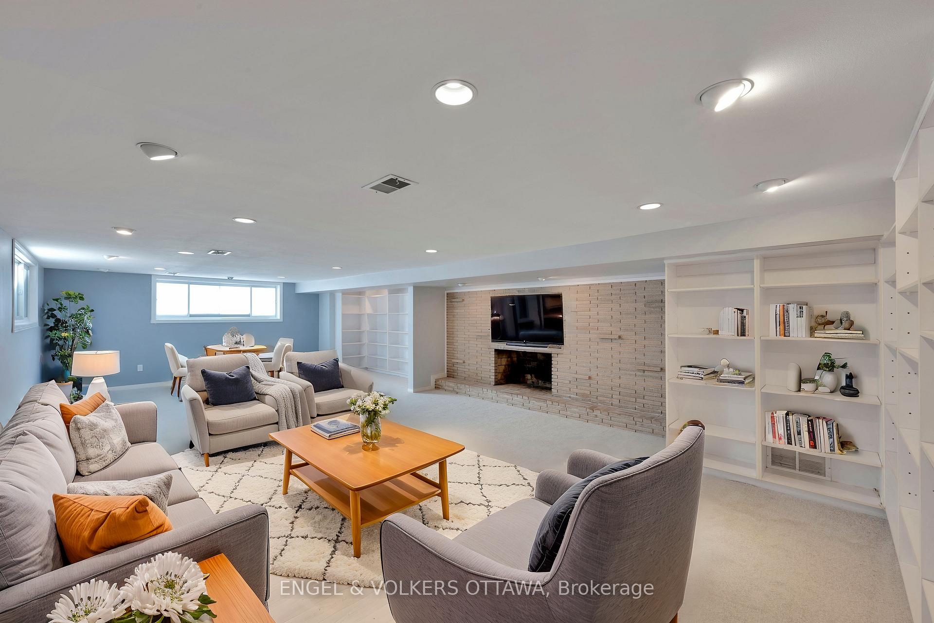 Photo 28 of 2044 Chalmers Road, Ottawa, Faircrest Heights — HOMEH