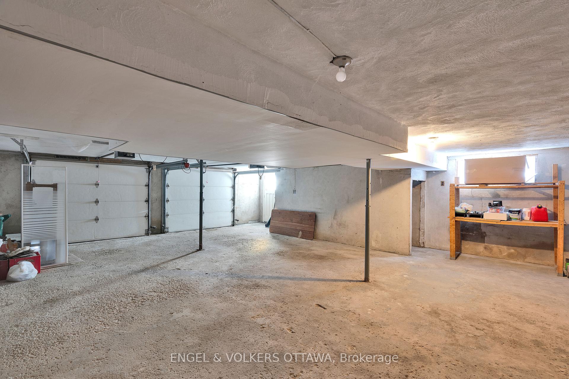 Photo 32 of 2044 Chalmers Road, Ottawa, Faircrest Heights — HOMEH