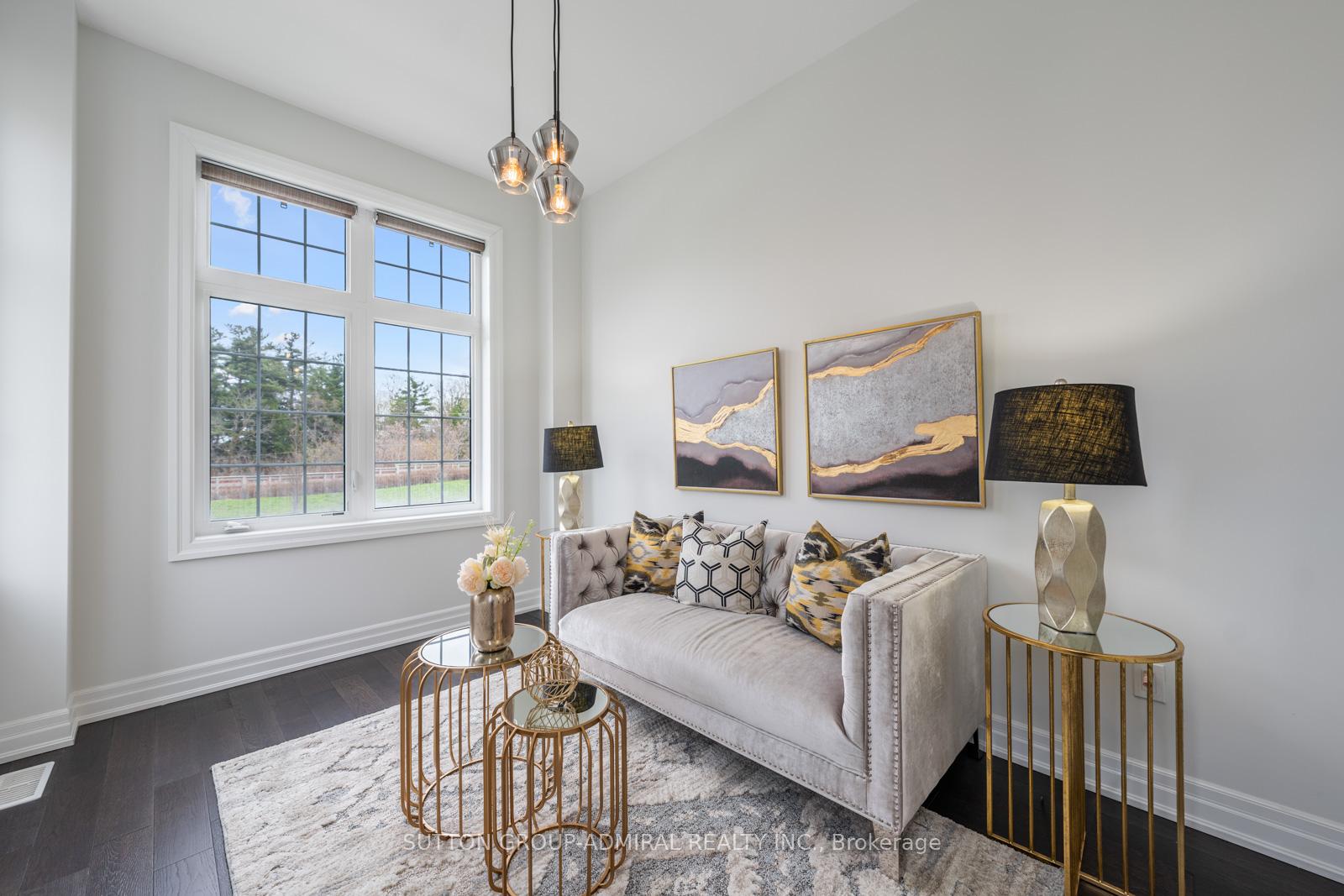 Photo 4 of 137 Faust Ridge, Vaughan, Kleinburg — HOMEH