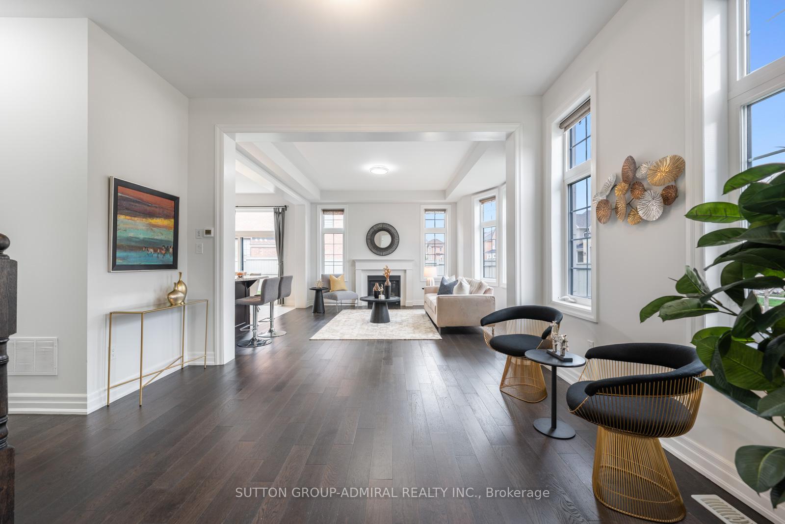 Photo 6 of 137 Faust Ridge, Vaughan, Kleinburg — HOMEH