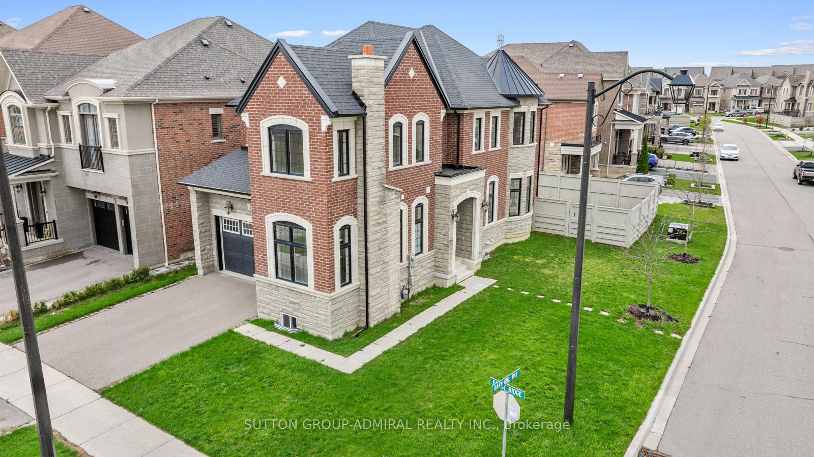 Photo 39 of 137 Faust Ridge, Vaughan, Kleinburg — HOMEH