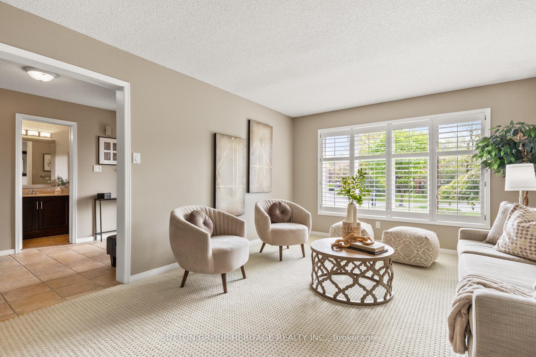 Photo 6 of 16 Winter Court, Whitby, Blue Grass Meadows — HOMEH