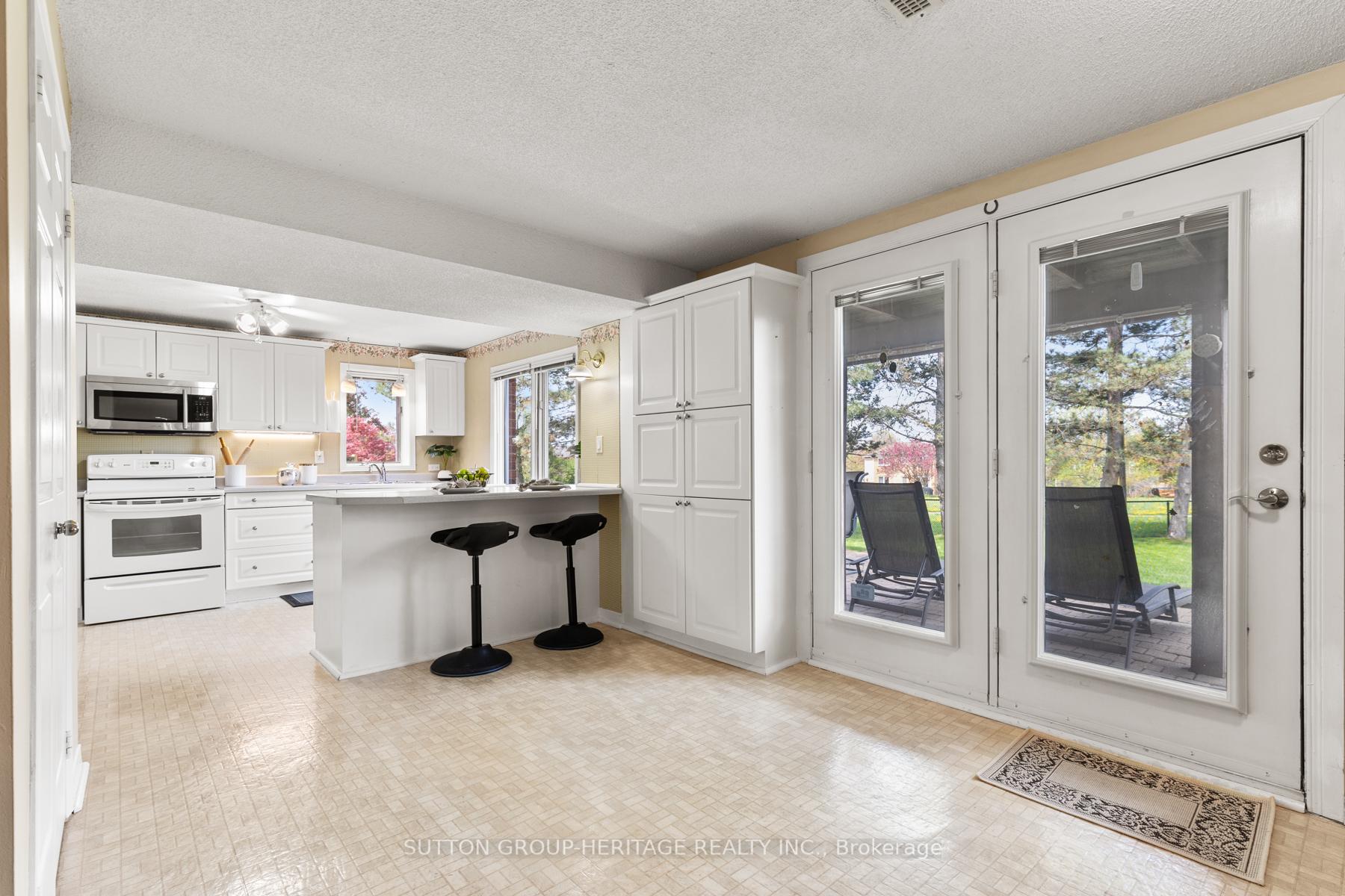 Photo 39 of 16 Winter Court, Whitby, Blue Grass Meadows — HOMEH