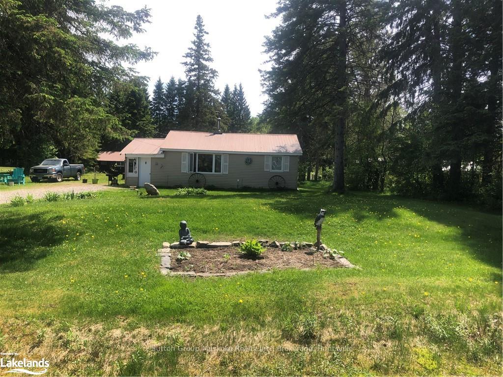 Photo 5 of 25 Doe Lake Road, Armour, Katrine — HOMEH