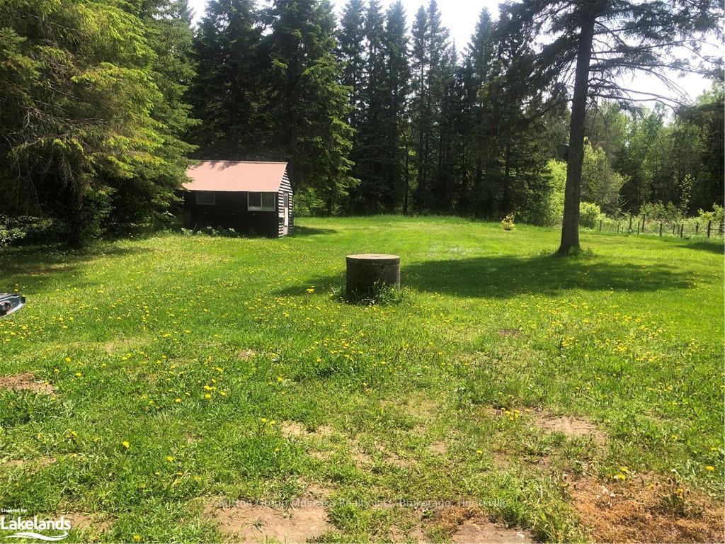 Photo 6 of 25 Doe Lake Road, Armour, Katrine — HOMEH