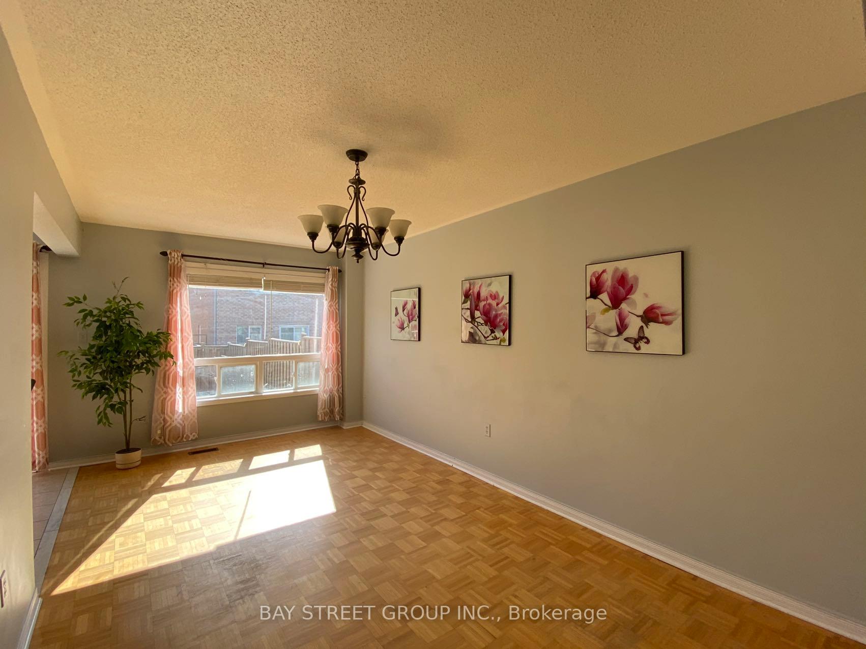 Photo 6 of 27 Neuchatel Avenue, Vaughan, Vellore Village — HOMEH