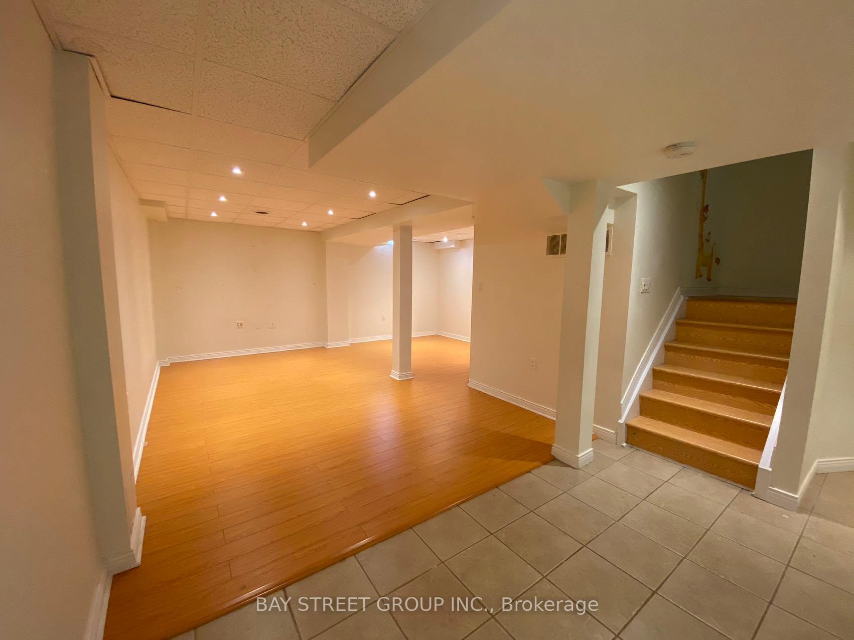 Photo 32 of 27 Neuchatel Avenue, Vaughan, Vellore Village — HOMEH