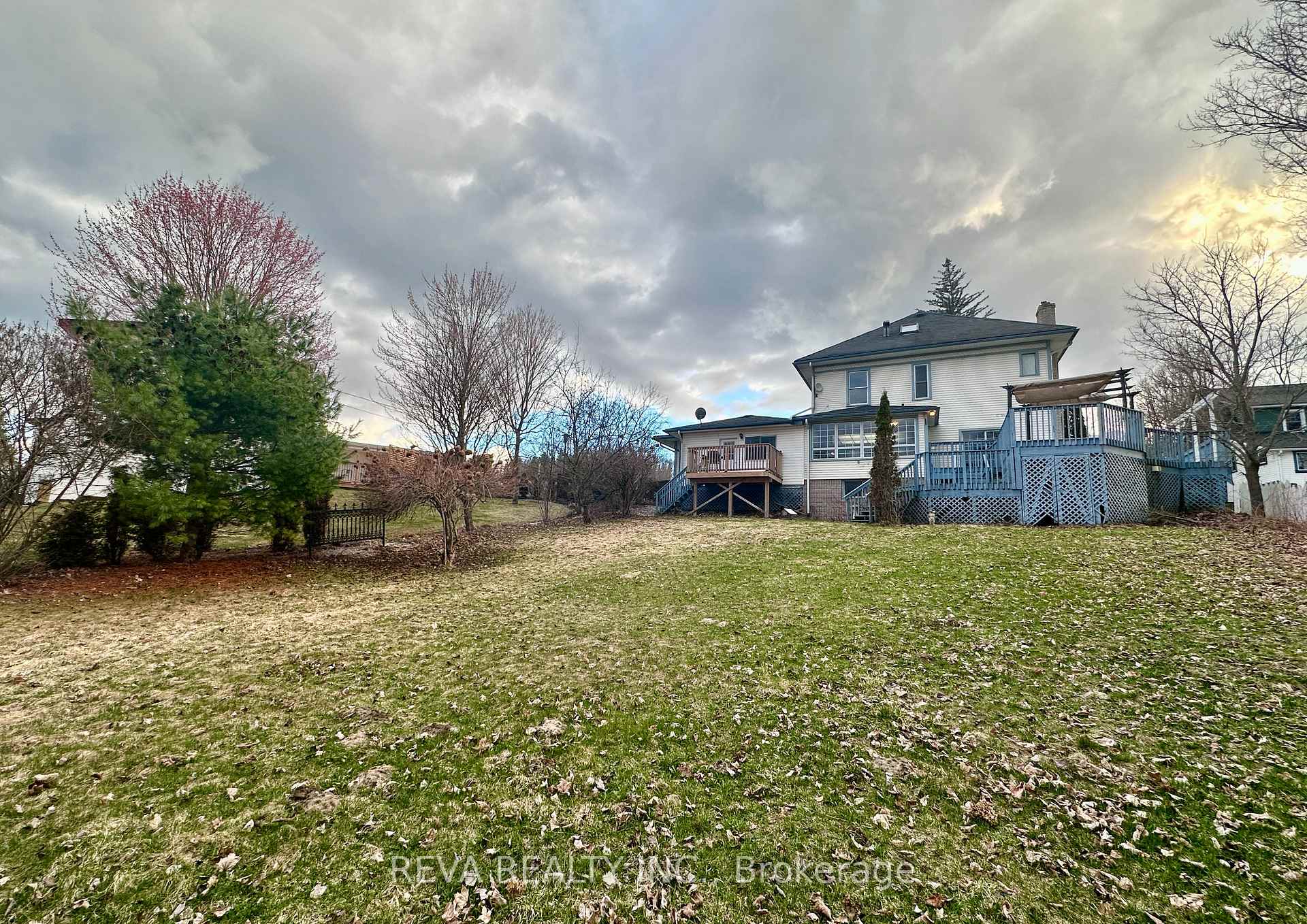 Photo 31 of 5 Sherbourne Street N, Bancroft, Bancroft Ward — HOMEH