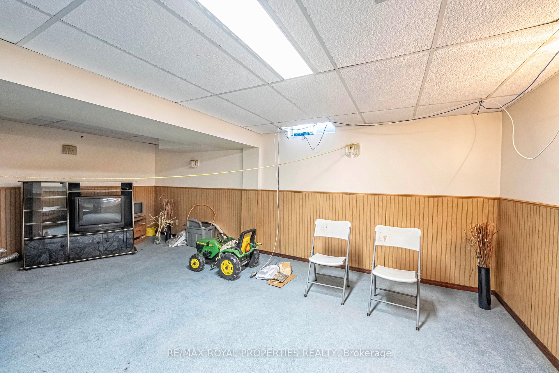 Photo 30 of 49 Page Crescent, Markham, Milliken Mills East — HOMEH