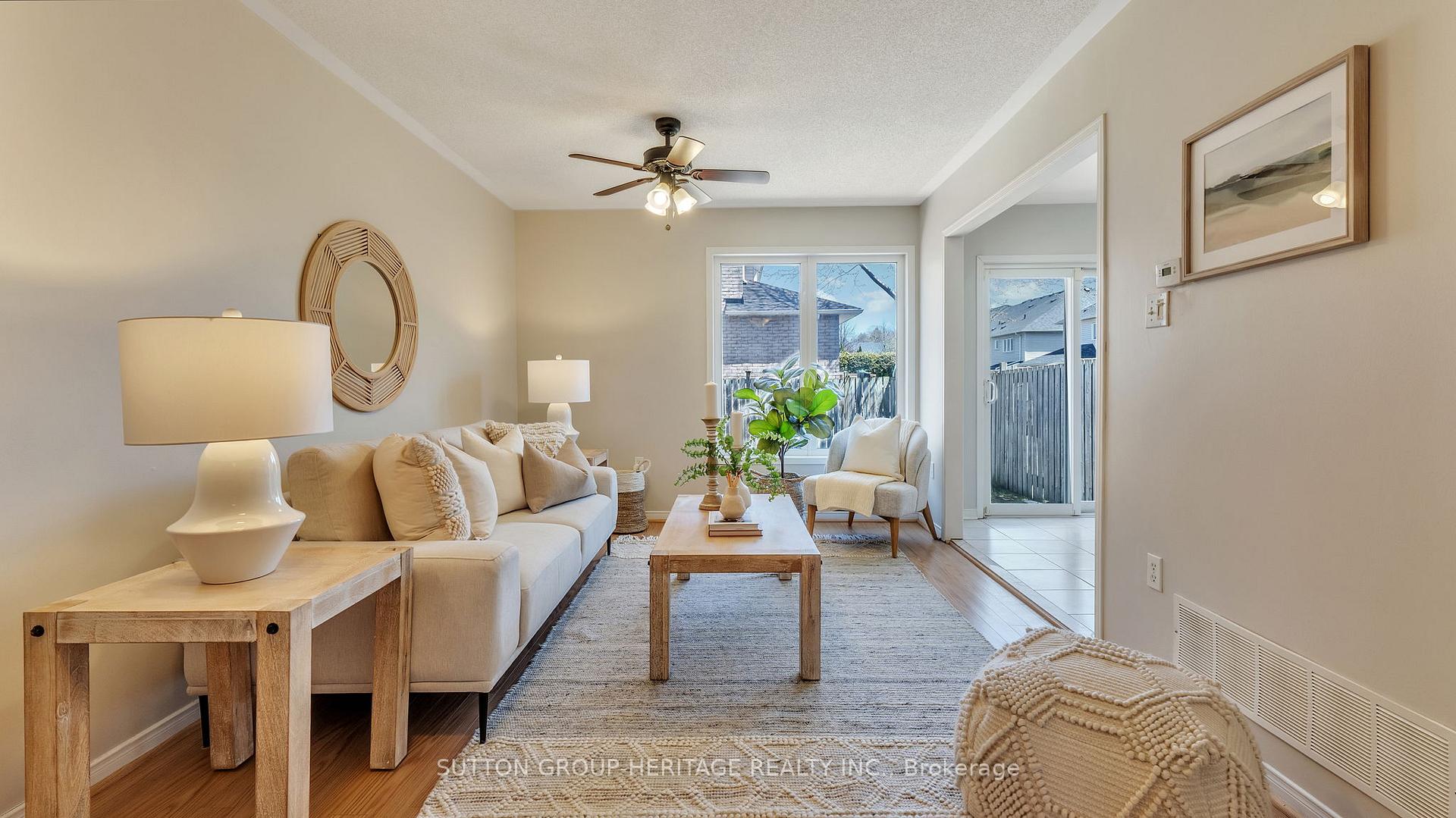 Photo 5 of 42 Odessa Crescent, Whitby, Rolling Acres — HOMEH