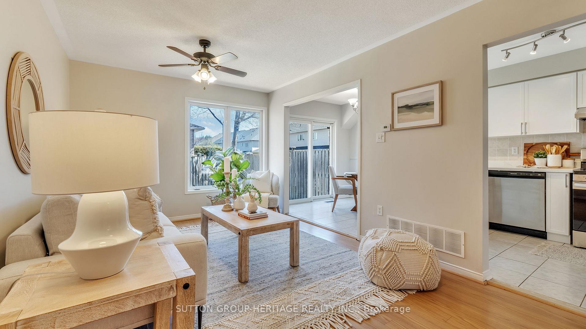 Photo 6 of 42 Odessa Crescent, Whitby, Rolling Acres — HOMEH
