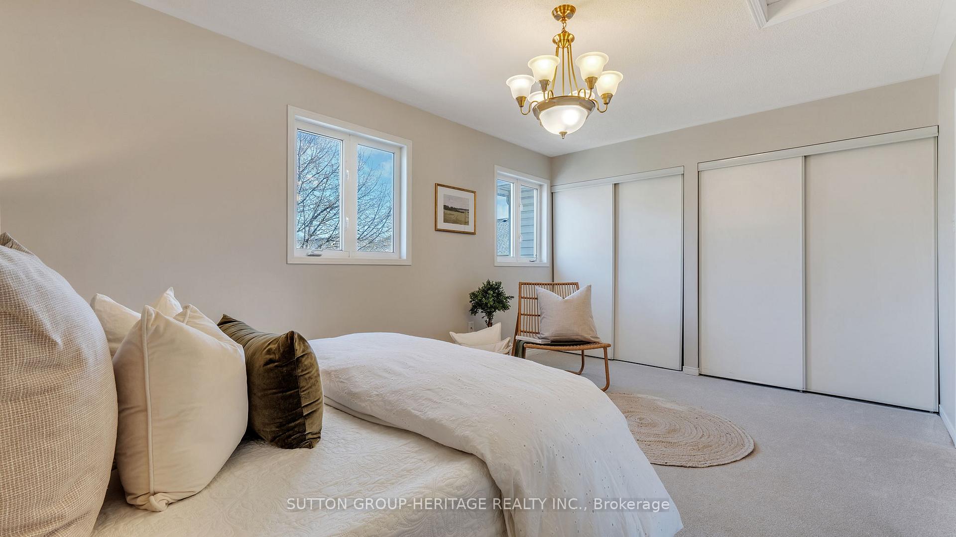 Photo 17 of 42 Odessa Crescent, Whitby, Rolling Acres — HOMEH