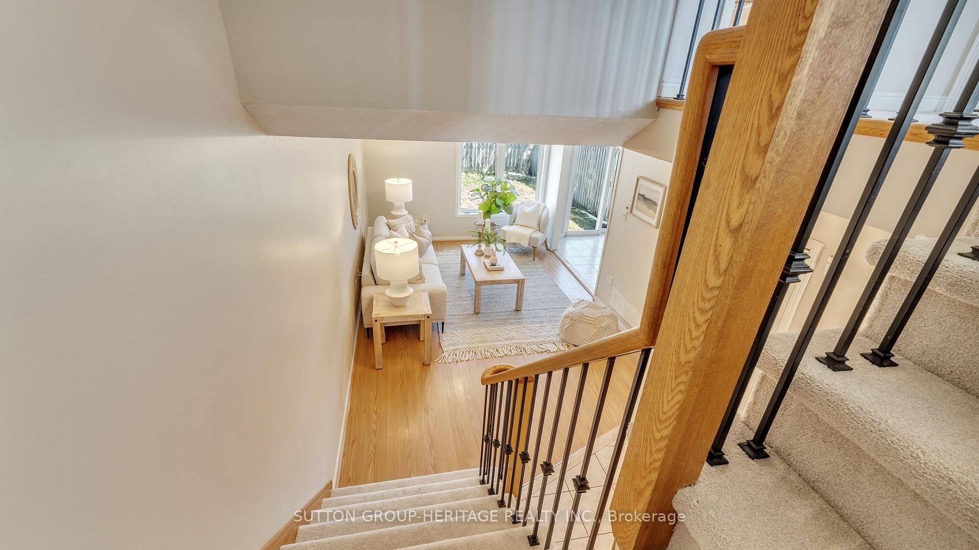 Photo 27 of 42 Odessa Crescent, Whitby, Rolling Acres — HOMEH