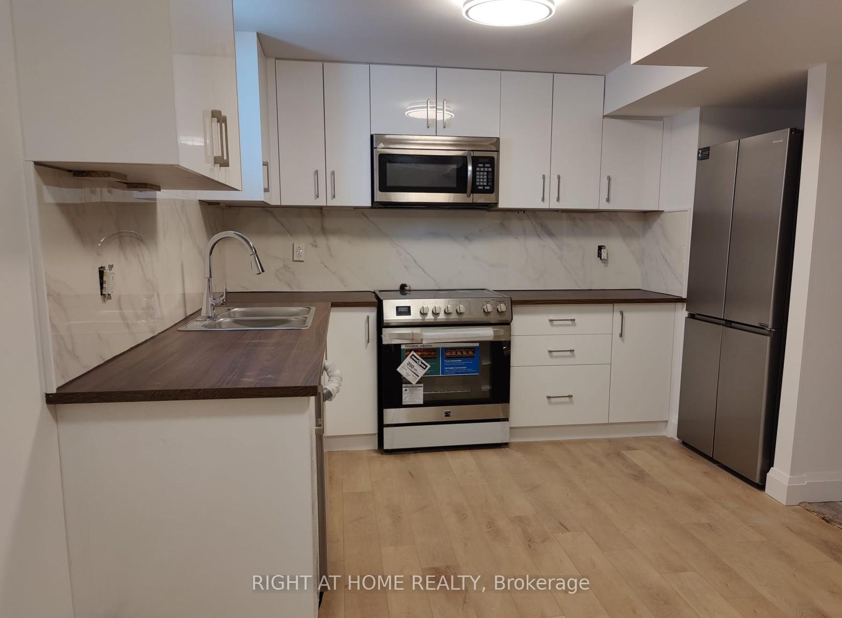 Photo 5 of Unit Basement, 387 Forest Drive, Vaughan, West Woodbridge — HOMEH