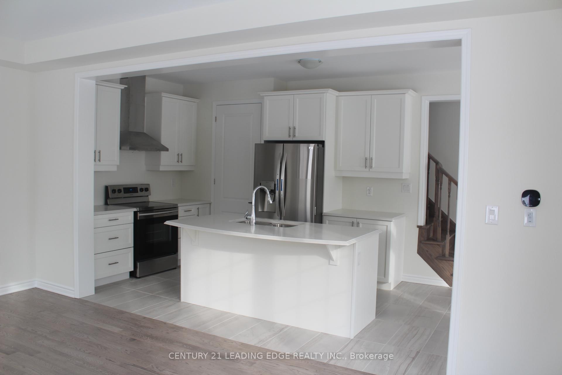 Photo 4 of Unit Main, 26 Westfield Drive, Whitby, Lynde Creek — HOMEH