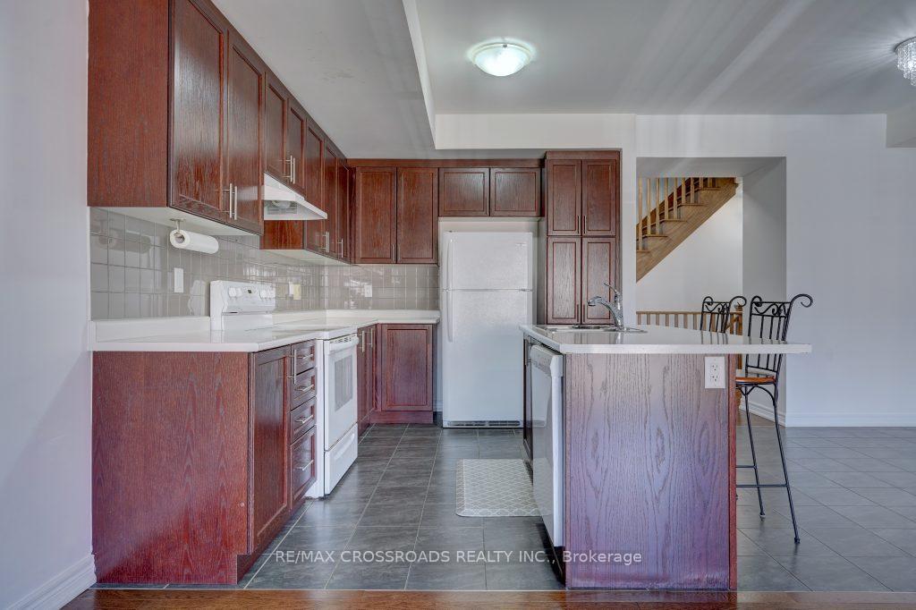 Photo 7 of 11 Luzon Avenue, Markham, Box Grove — HOMEH