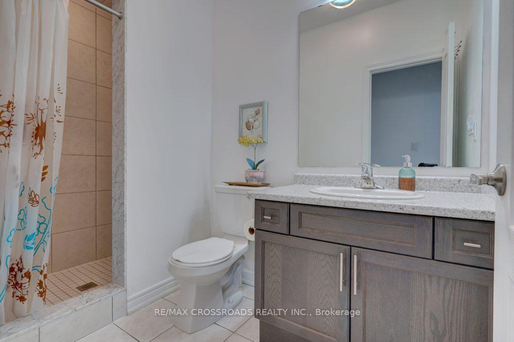 Photo 19 of 11 Luzon Avenue, Markham, Box Grove — HOMEH