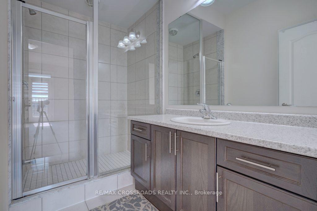 Photo 29 of 11 Luzon Avenue, Markham, Box Grove — HOMEH