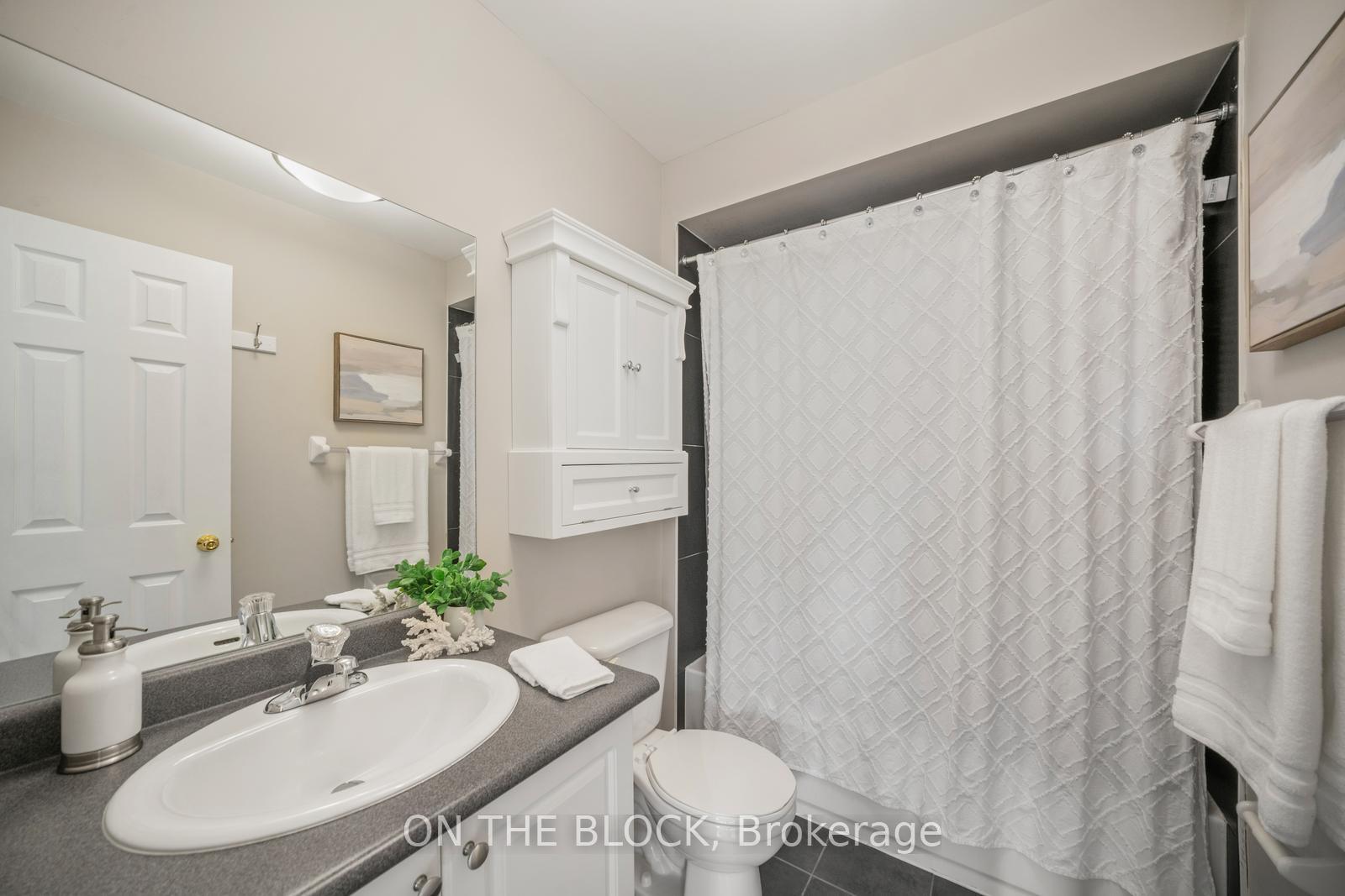 Photo 15 of 370 Isaac Murray Avenue, Vaughan, Maple — HOMEH