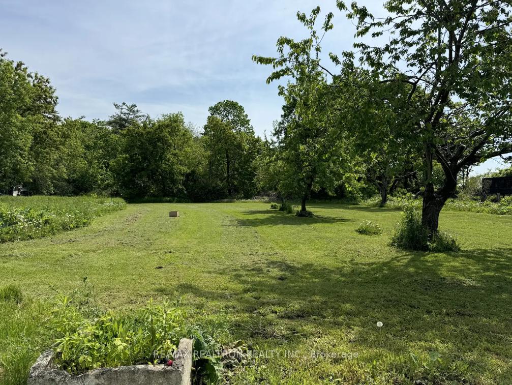 Photo 3 of 10831 Jane Street, Vaughan, Rural Vaughan — HOMEH