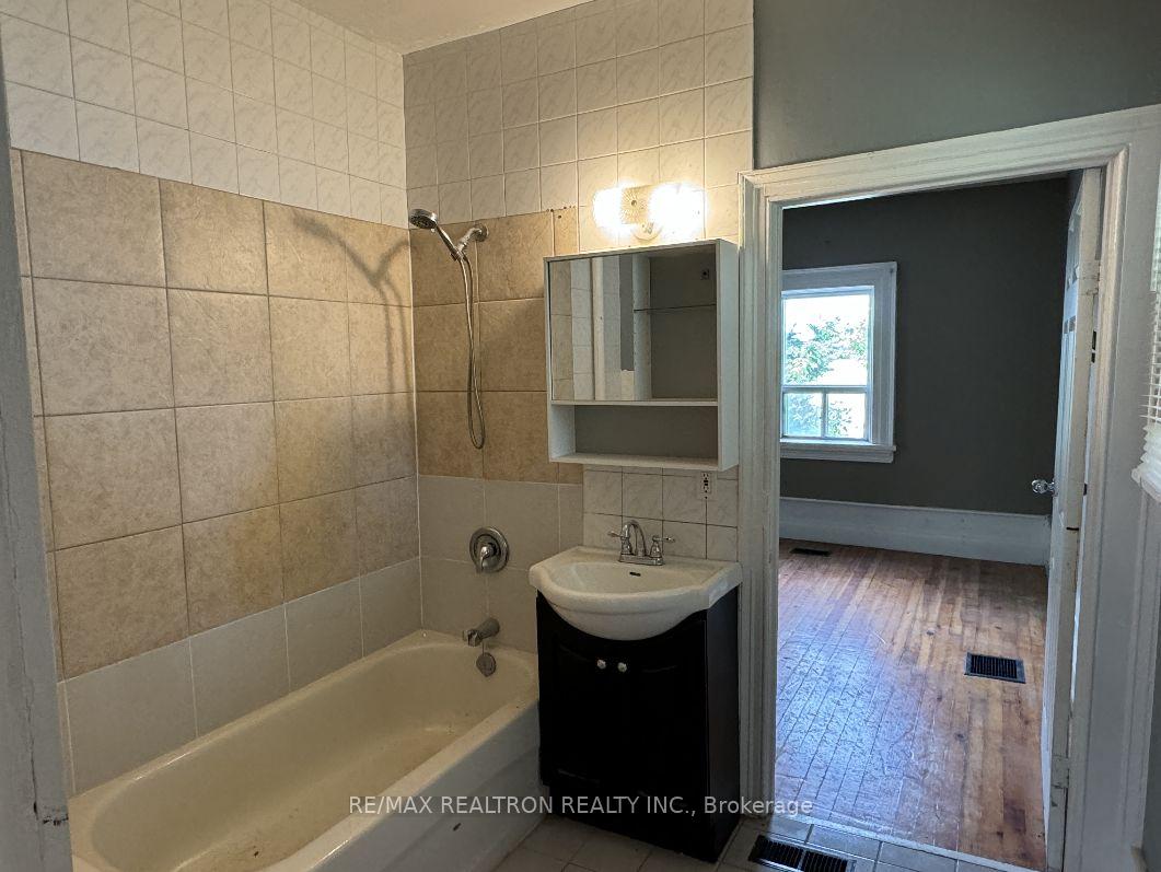 Photo 7 of 10831 Jane Street, Vaughan, Rural Vaughan — HOMEH
