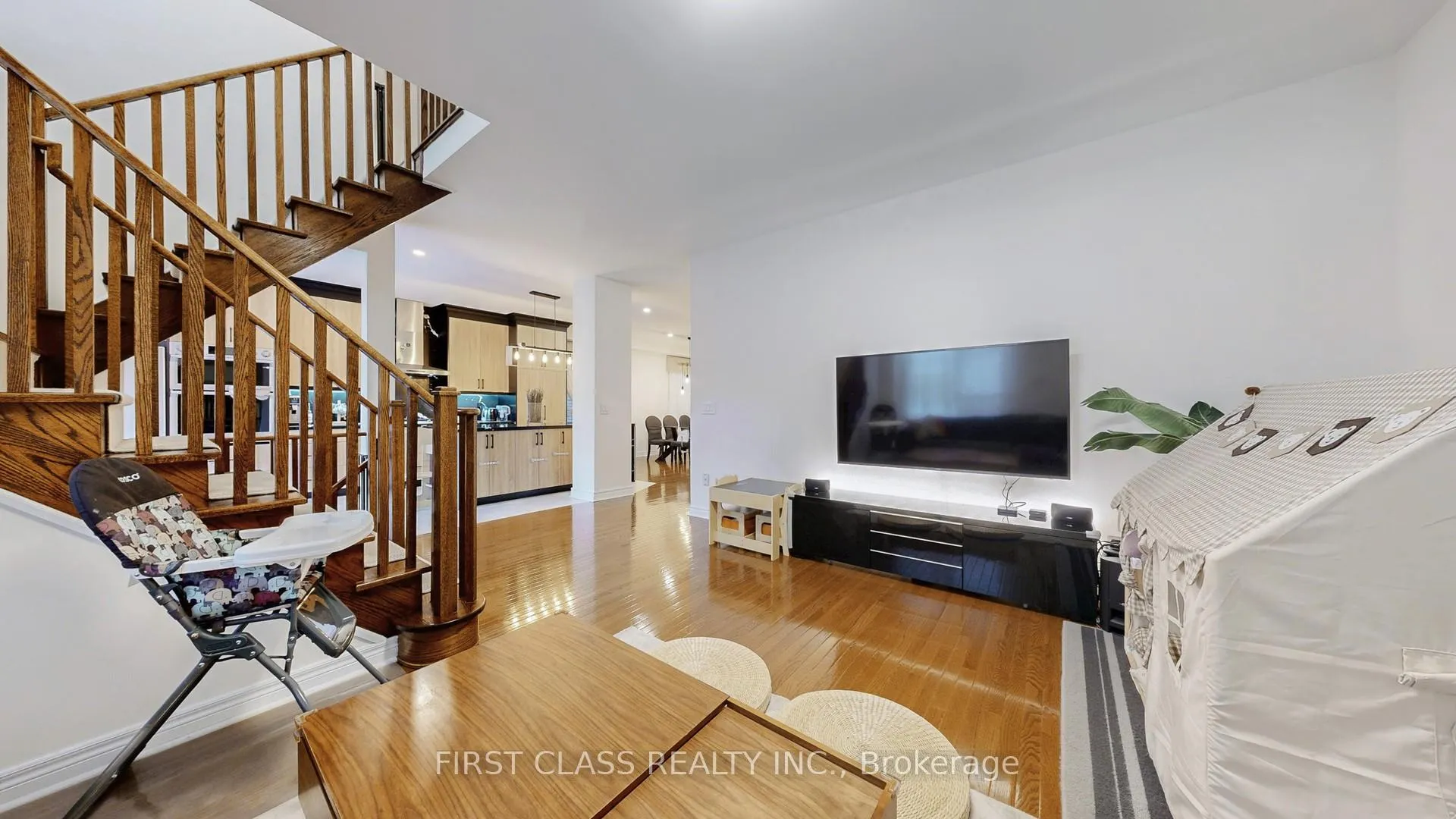 Photo 15 of 57 Bambridge Street, Ajax, Central East — HOMEH