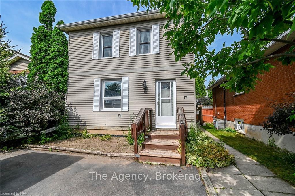 Photo 2 of 17 Wilton Avenue, Welland, Broadway — HOMEH