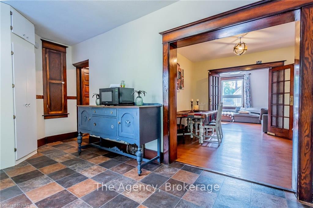Photo 6 of 17 Wilton Avenue, Welland, Broadway — HOMEH