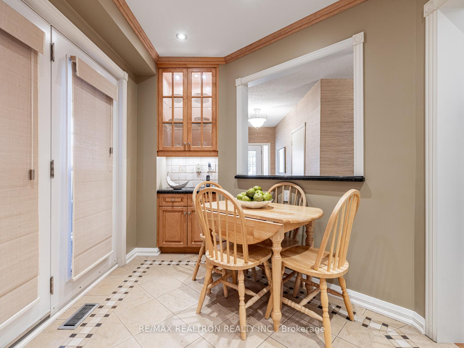 Photo 7 of 254 Tansley Road, Vaughan, Brownridge — HOMEH
