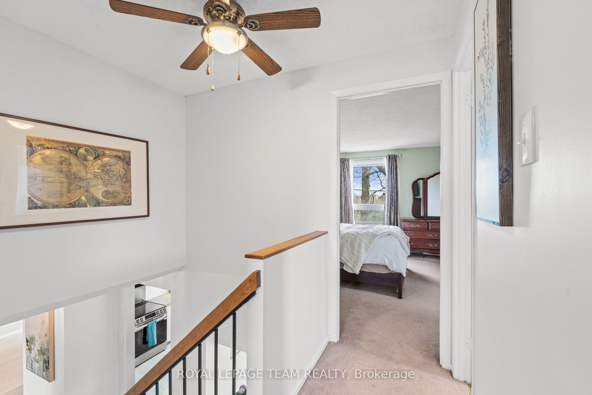 Photo 23 of 92 Burnetts Grove Circle, Ottawa, Barrhaven - Pheasant Run — HOMEH