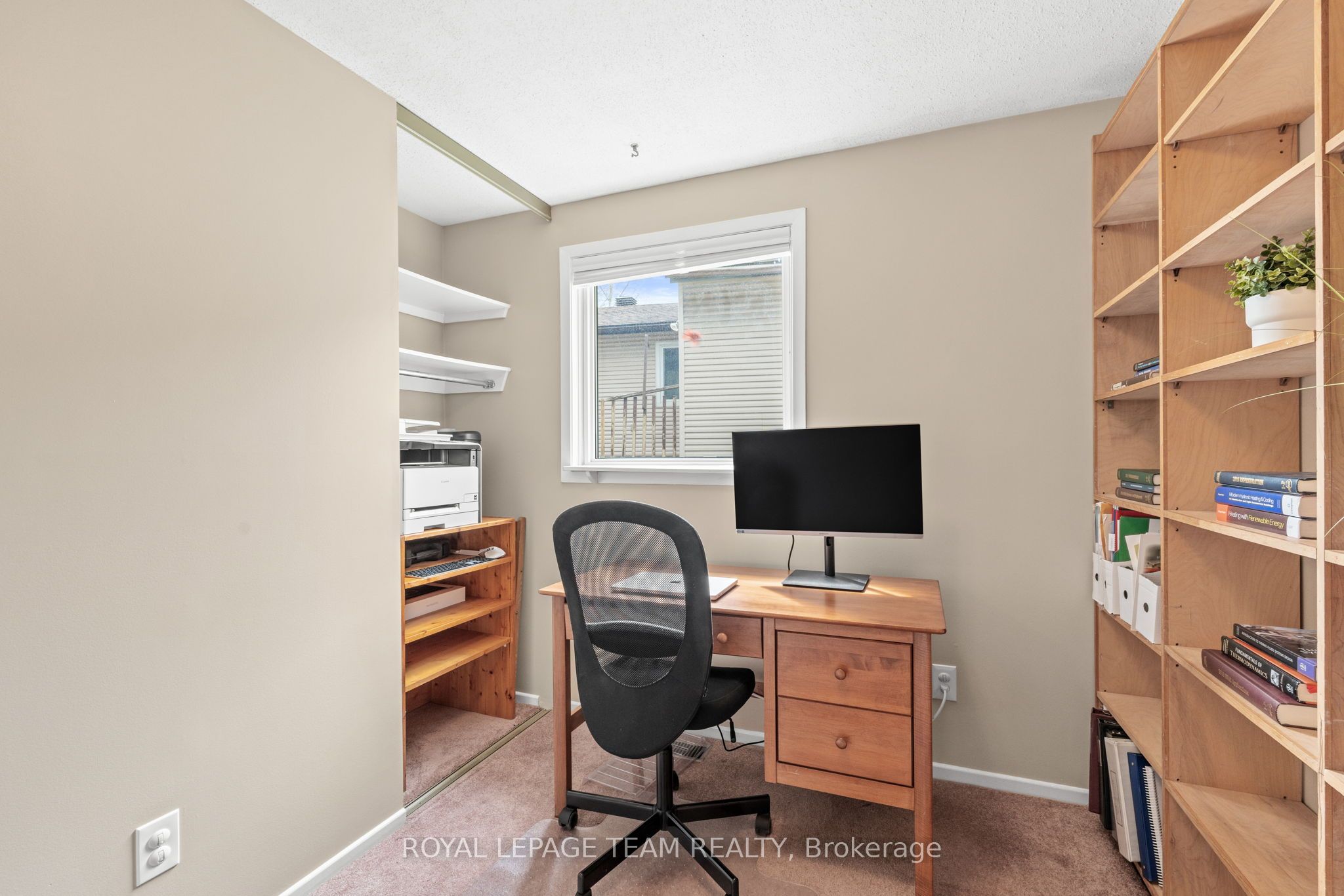 Photo 21 of 92 Burnetts Grove Circle, Ottawa, Barrhaven - Pheasant Run — HOMEH