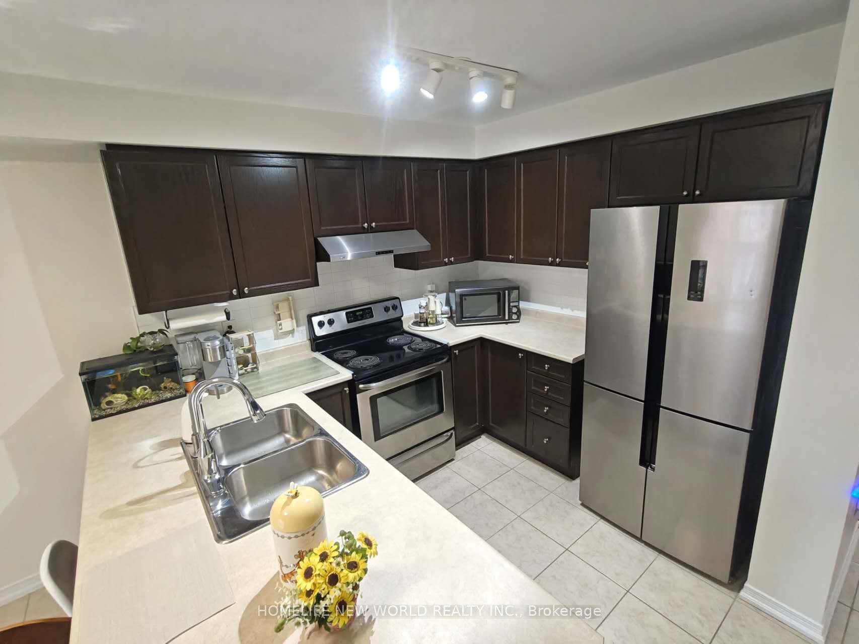Photo 8 of 5271 Major Mackenzie Drive E, Markham, Berczy — HOMEH