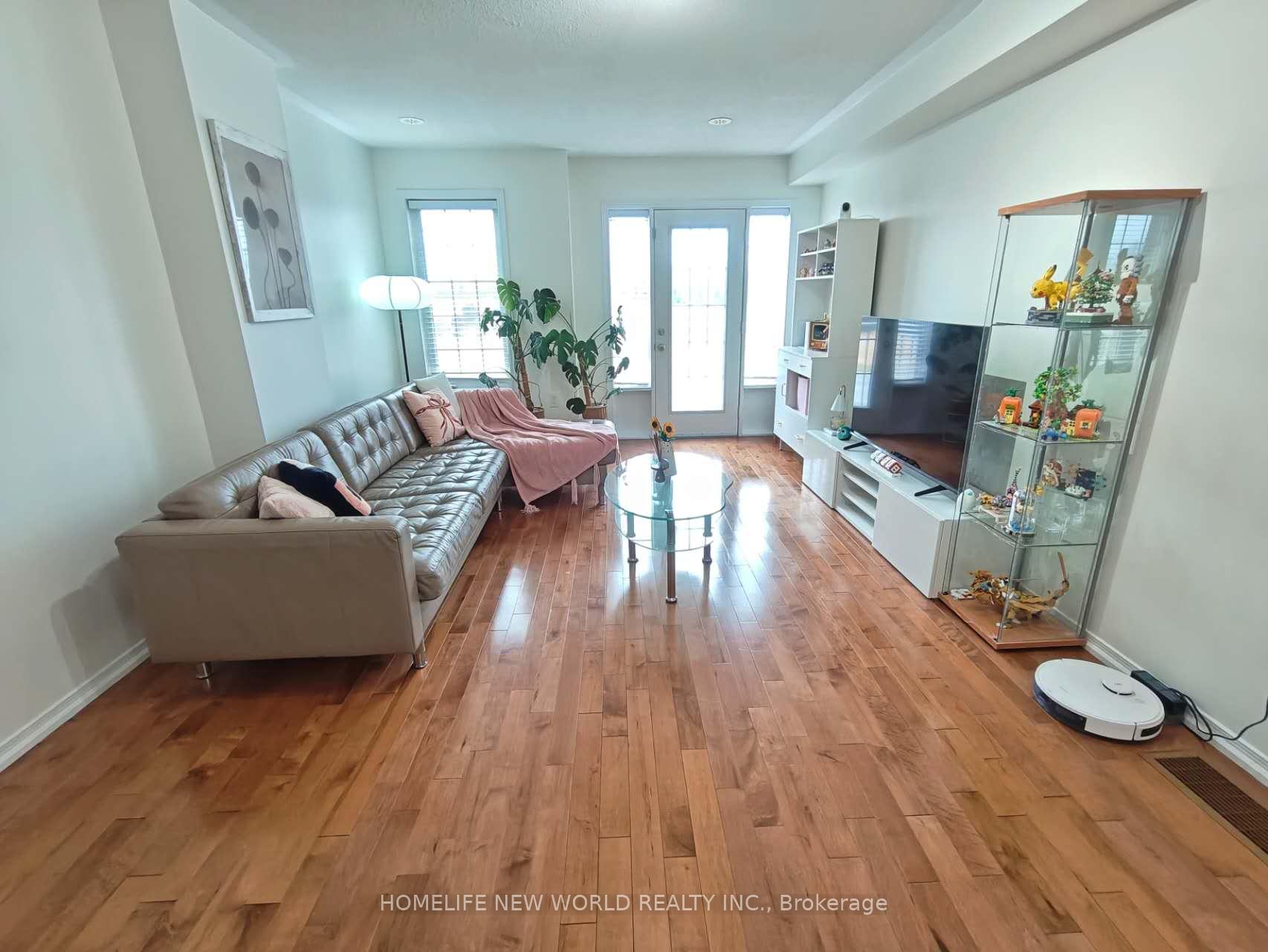 Photo 14 of 5271 Major Mackenzie Drive E, Markham, Berczy — HOMEH