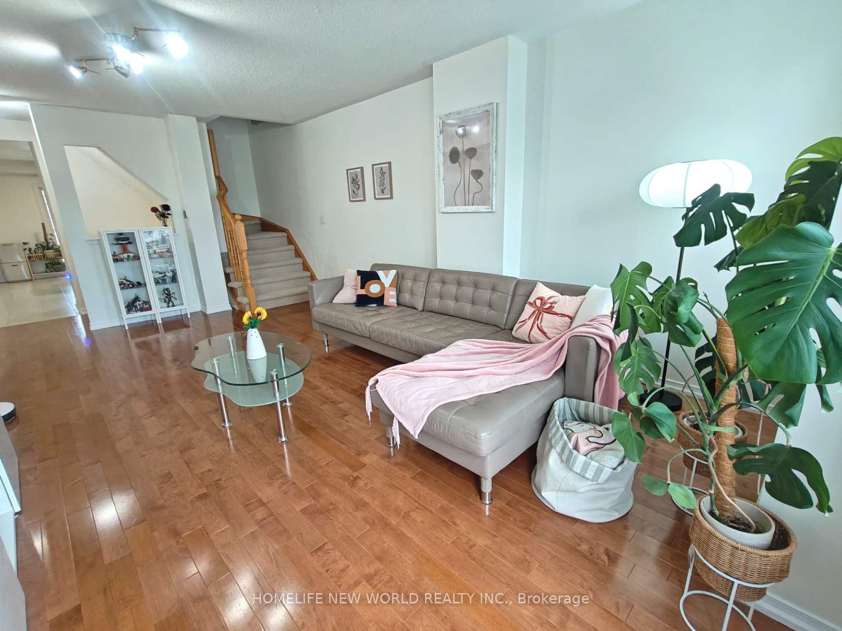 Photo 15 of 5271 Major Mackenzie Drive E, Markham, Berczy — HOMEH