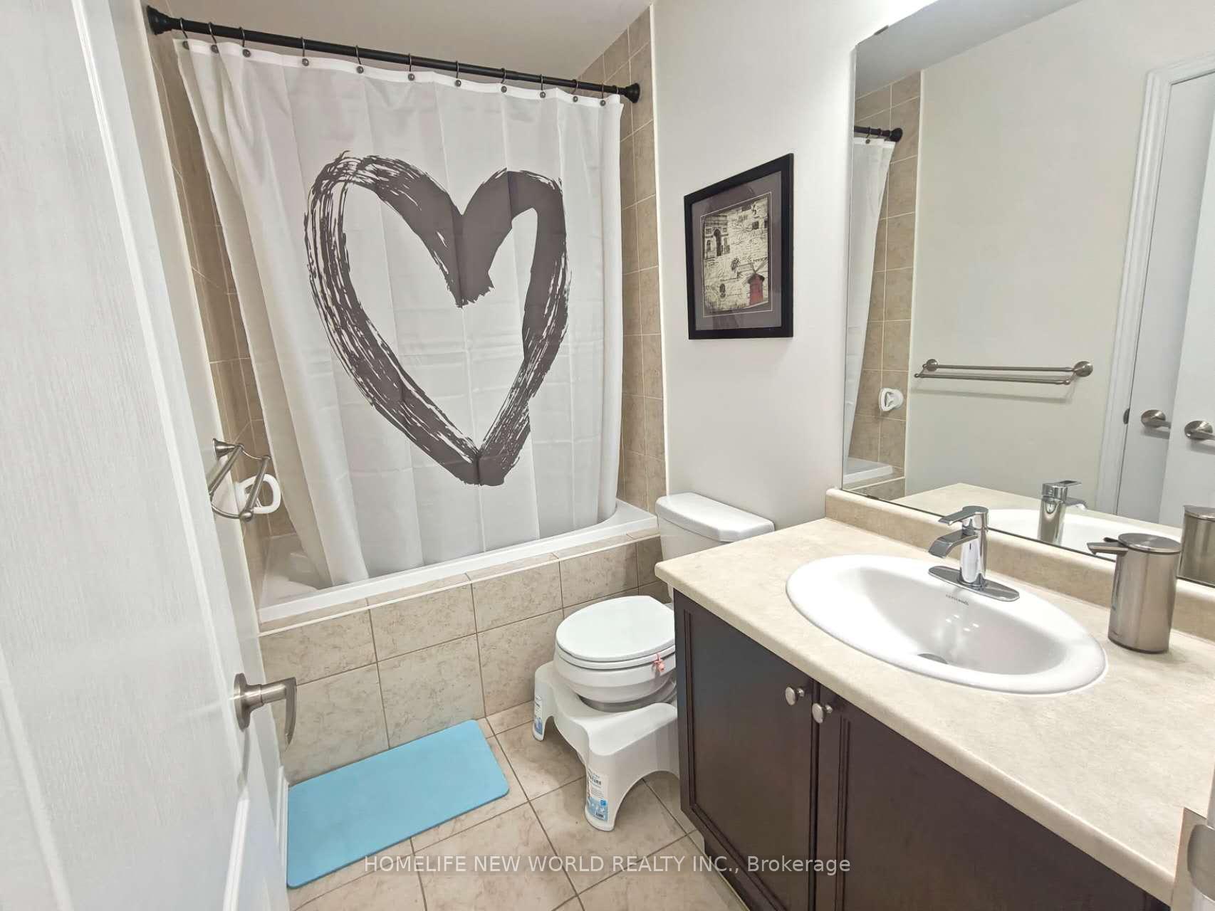 Photo 25 of 5271 Major Mackenzie Drive E, Markham, Berczy — HOMEH
