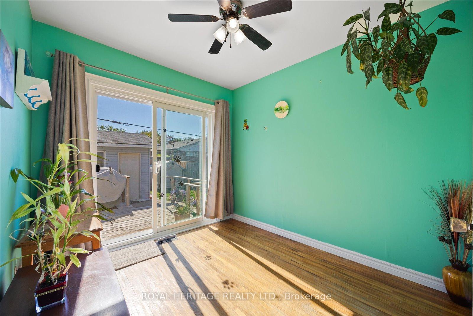 Photo 17 of 304 Rosedale Drive, Whitby, Downtown Whitby — HOMEH