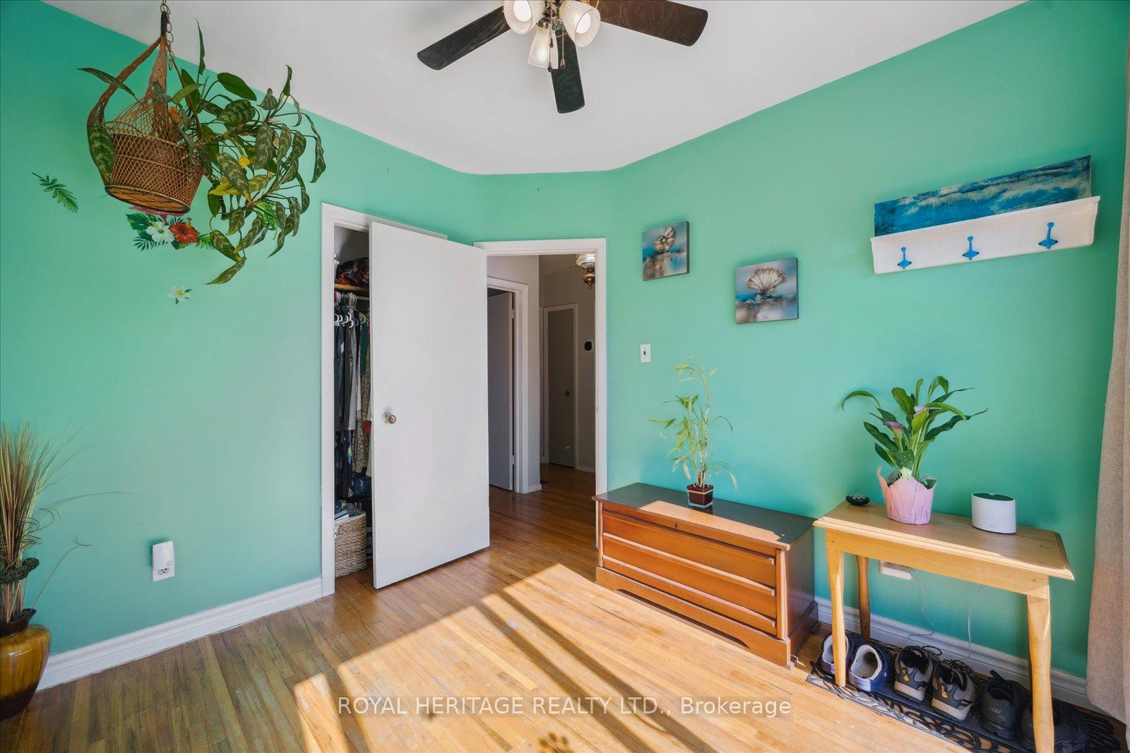 Photo 18 of 304 Rosedale Drive, Whitby, Downtown Whitby — HOMEH