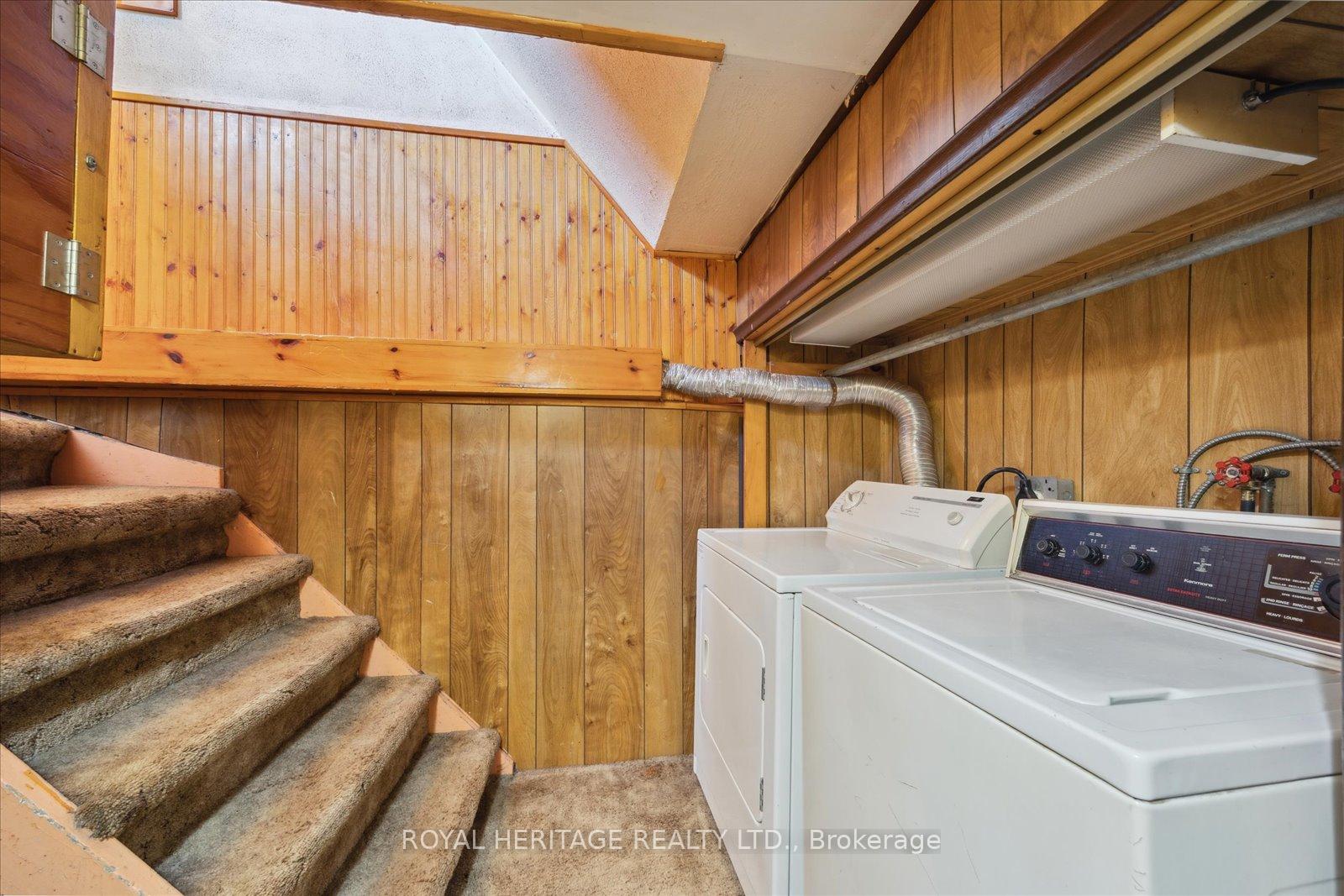 Photo 20 of 304 Rosedale Drive, Whitby, Downtown Whitby — HOMEH
